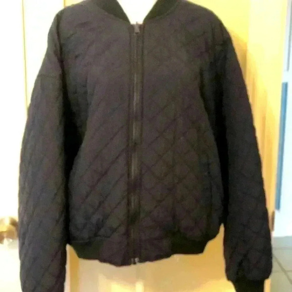 Northern Reflections Jackets & Blazers - Northern Reflections quilted blue zippered jacket.
